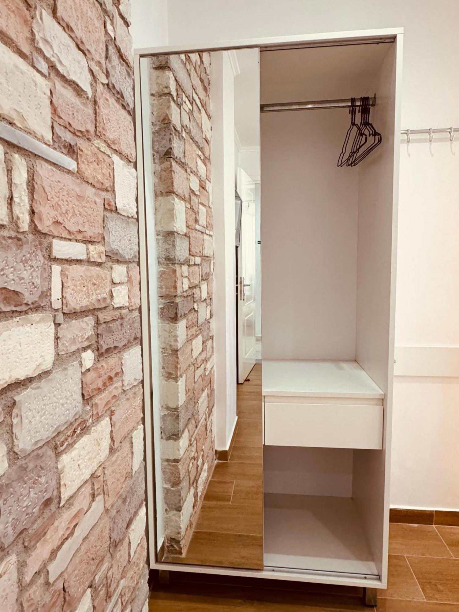 Orfeu Apartments クサミル エクステリア 写真