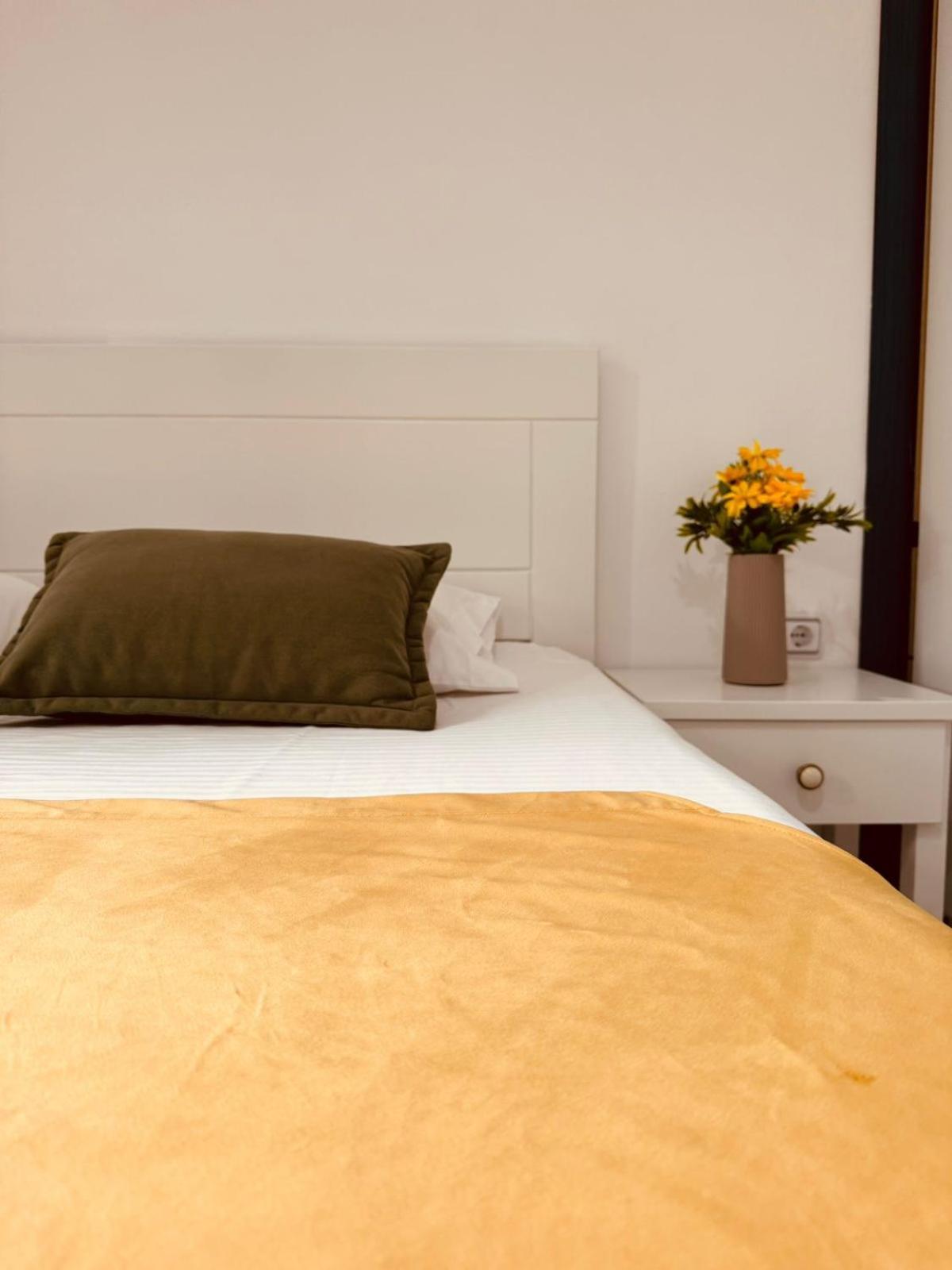 Orfeu Apartments クサミル エクステリア 写真